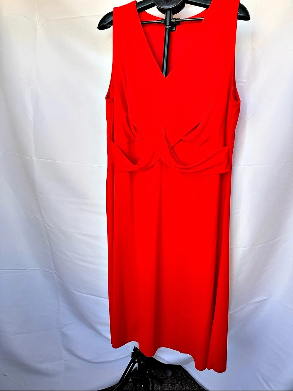 Ann Taylor Sleeveless Twist-Front Midi Sheath Dress Red XXL